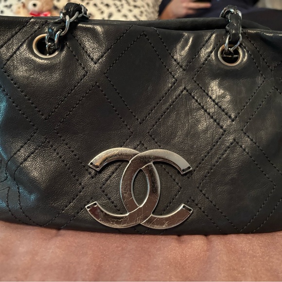 Chanel Black Leather Shoulder Bag with Silver Accents - Picture 1 of 4